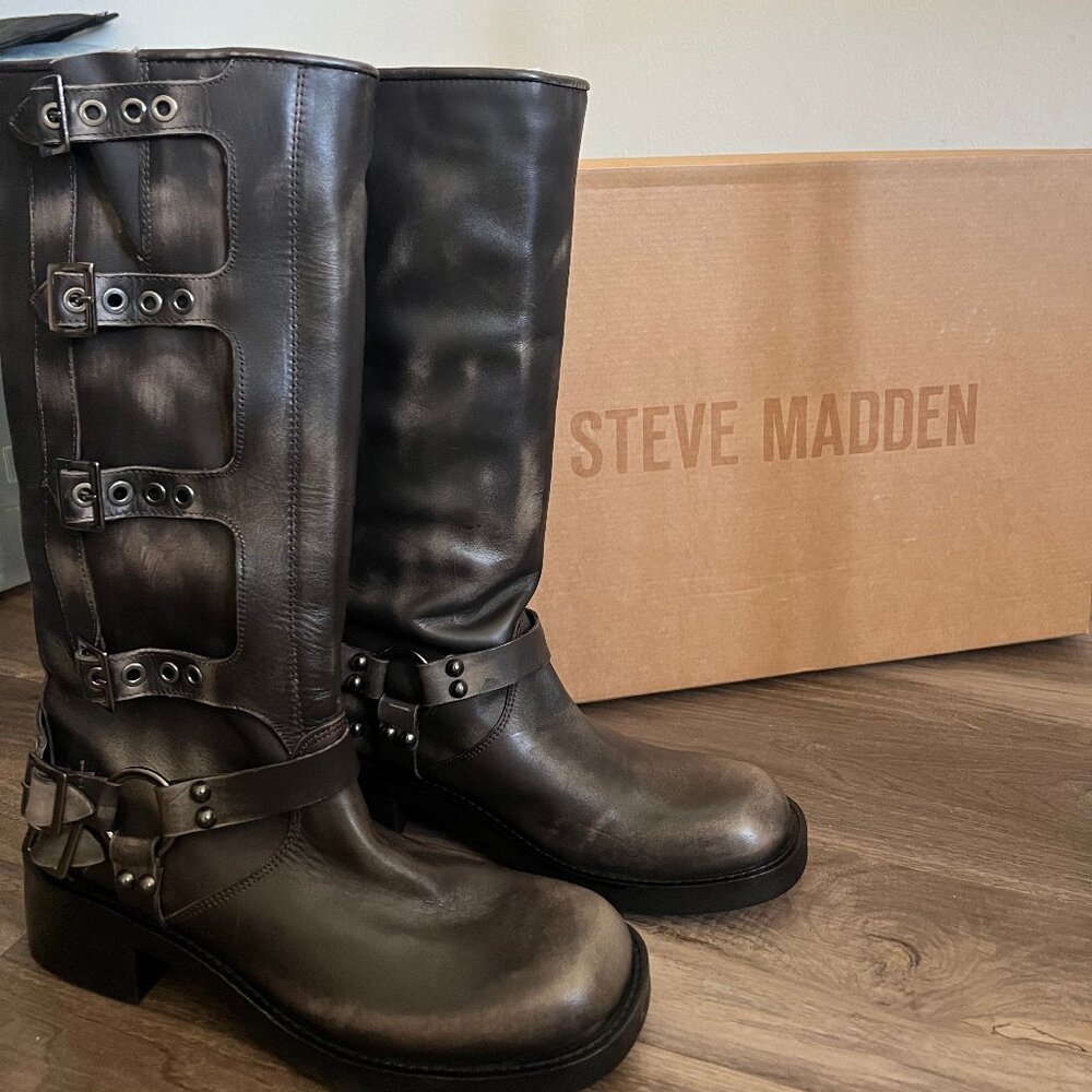 BRAND NEW: Steve Madden Rocky Brown Distressed Boots (Sz. 11)